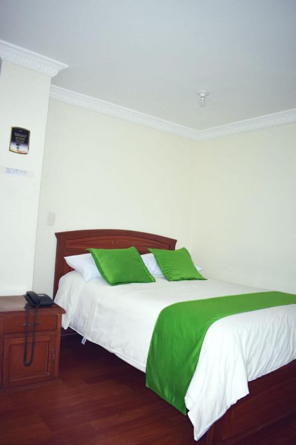 Hotel Sello Dorado Pasto Exterior photo